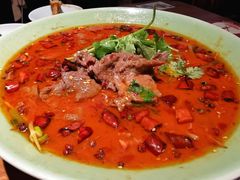 水煮牛肉-弄堂里·寻味杭州(湖滨银泰in77C区店)