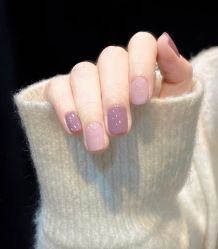-UU·NAIL美甲美睫專門店
