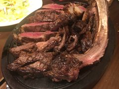 -恰餐厅及酒吧 CHAR Bar & Grill (北京丽都皇冠假日店)