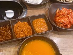 -香猪坊韩国烤肉专属门店(魏公村店)