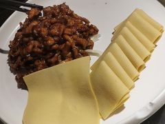 京酱肉丝-京味斋·北京烤鸭(北京南站洋桥店)