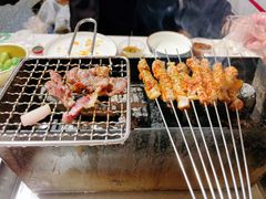 -喜悦小串丹东小黄牛海鲜烧烤大排档(民主广场店)