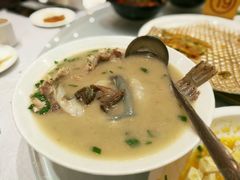 -鸿运酒楼