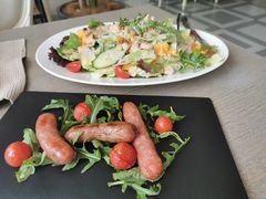 -MOMENT湖景餐厅(解放路店)