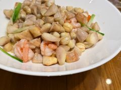 荷塘三宝-黄泥岗·地道湖北菜(奥特莱斯店)