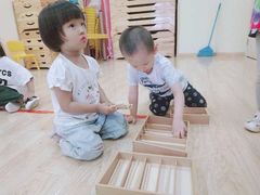 -悦光宝盒儿童成长中心(华泰中心店)