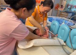 -童谣里医疗级月子中心(独栋湖景店)