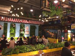 -钢管厂五区小郡肝串串香(奥克斯广场锦城万达店)