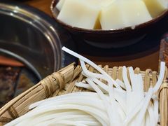 -黔有有贵州酸汤夺夺粉火锅(五味十字店)