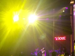 -TZ House音乐现场(来福士中心店)