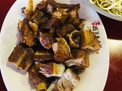 -老鼎万春卤菜(五代传承创始老店)