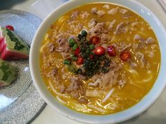 酸汤肥牛金针菇-香融府·烤鸭·家常菜(马家堡路店)