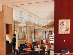 大堂-怡咖啡海鲜自助餐厅(浦东香格里拉店)