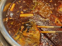 -肖肖酸萝卜鱼火锅(总店)