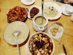 -乌镇那一年小院主题餐厅(甘泉西路店)