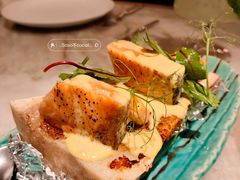 碳烤三文鱼牛骨髓-艾雷牛排馆 LA.Prime Steakhouse