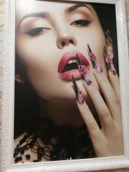 -圣婕美甲美睫皮肤管理