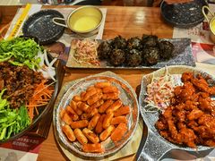 金枪鱼泡菜饭团-冰川延边料理·炭烤串(原小木屋店)