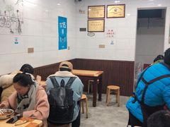 等位区-覃肥叔桂林米粉(粮道街店)