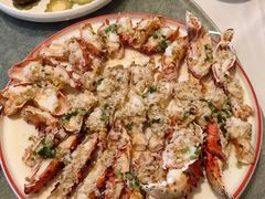 蒜蓉蒸石岩蟹-79号渔船海鲜饭店(宝安店)