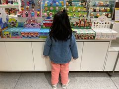 -泡泡玛特POPMART(上海环球港店)