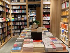 -覔书店(壹方城店)