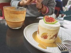 -Be Lived Cafe比例咖啡(摩天轮店)