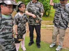 -亲兄弟真人CS团建拓展基地