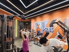 -加伍磅健身(千树店)
