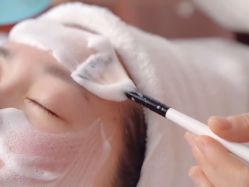 -美肤盾祛痘·问题肌头疗管理中心