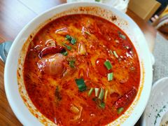 -Chom Cafe and Restaurant