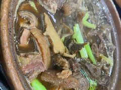 -包工仔·牛杂自助放题