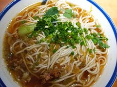 -傻根大肉面(三美店)