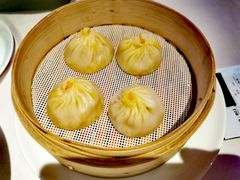 招牌纯蟹粉小笼-蟹榭(静安寺晶品商场店)