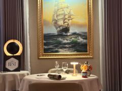 -La Villa French Restaurant