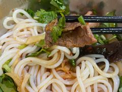 -正宗向东街新化特色牛肉粉馆(一中店)