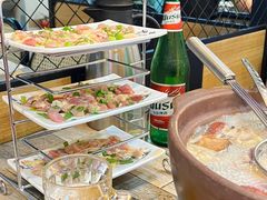 -东记炭炉·海鲜鸡煲(龙华店)