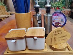 -桥香园过桥米线(国贸店)