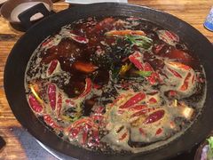 -周幺妹重庆老火锅(银泰城总店)