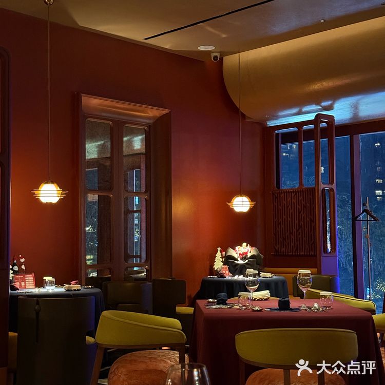 反复爱上的约会餐厅🍽️