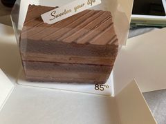 -85度C(生甜甜圈研究工坊·上海松江人民北路店)