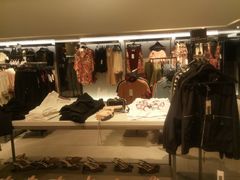 -ZARA(世贸天阶店)