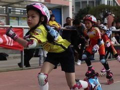 -悦动体能篮球羽毛球网球(三里河店)