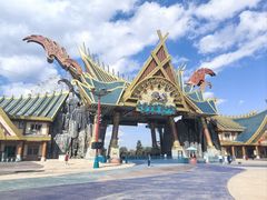 -七彩云南欢乐世界