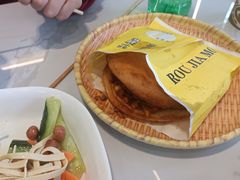 -伊北味·清真青海拉面村(延安路店)