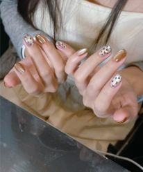 -H12 STAR日式美甲美睫专门店