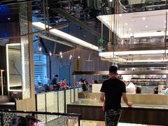 大堂-捞王锅物料理(上海世茂广场店)