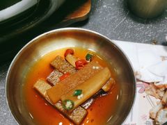 -草家酱蟹炭火烤肉店(珲春南路二店)