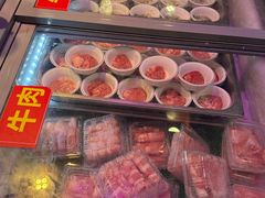 -尚品海鲜肥牛自助火锅(湖明店)