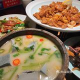 去万达逛了一圈不知道吃什么